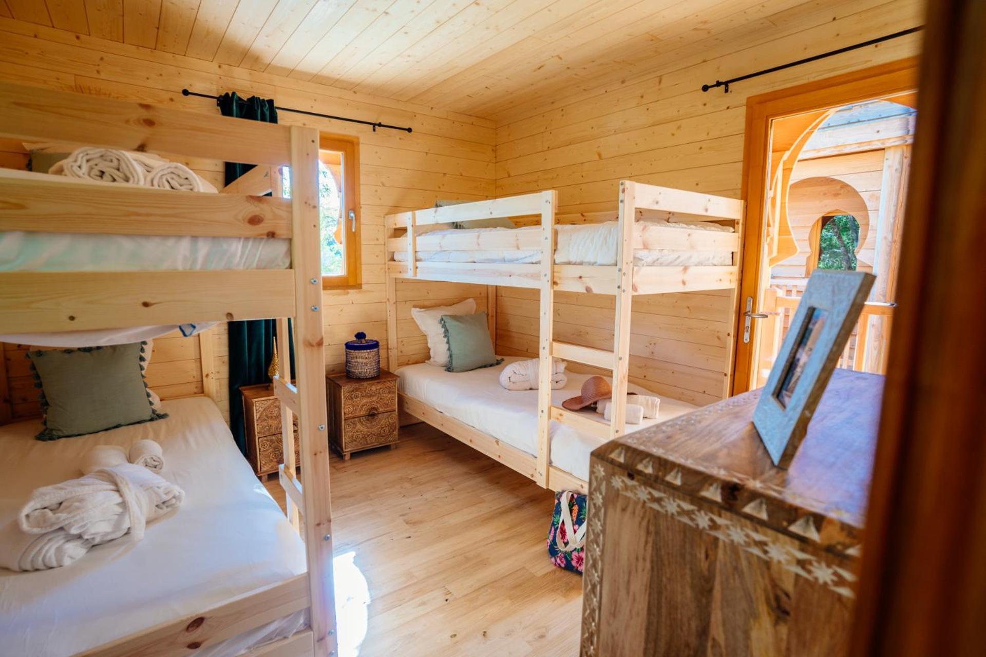 Domaine Ecôtelia Campismo de Luxo Le Nizan